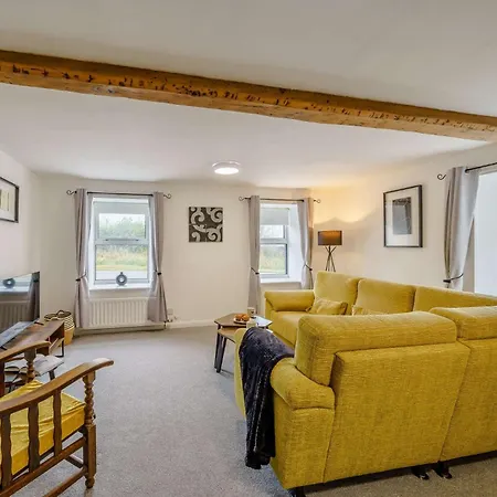2 Bed In Cockermouth 85680 Holiday home *